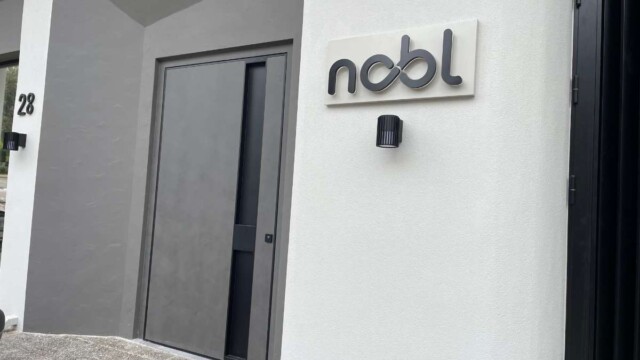 Ανακαίνιση NOBL Luxury Business Hub