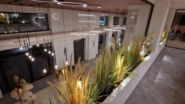 Ανακαίνιση NOBL Luxury Business Hub