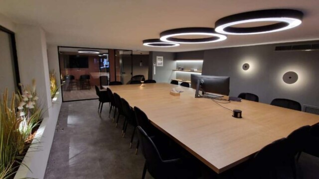 Ανακαίνιση NOBL Luxury Business Hub