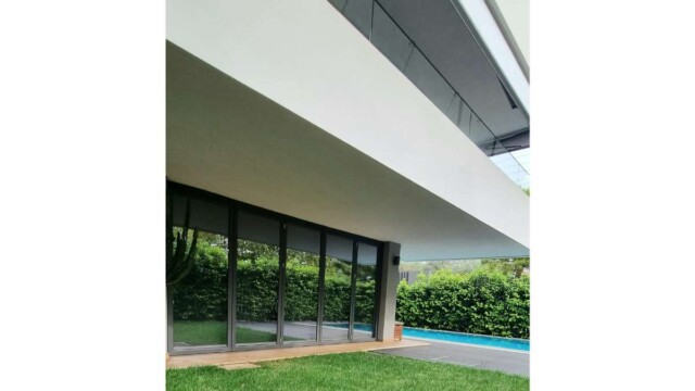 Aνακαίνιση Πολυκατοικίας στη Γλυφάδα Aνακαίνιση Πολυκατοικίας στη Γλυφάδα