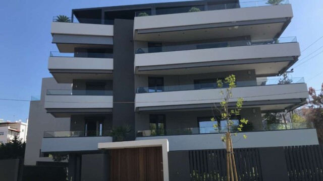 Aνακαίνιση Πολυκατοικίας στη Γλυφάδα Aνακαίνιση Πολυκατοικίας στη Γλυφάδα