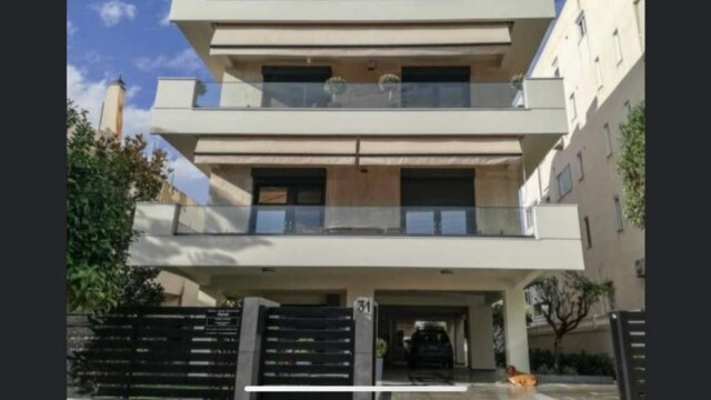 Ανακαίνιση Πολυκατοικίας στη Ανω Γλυφάδα