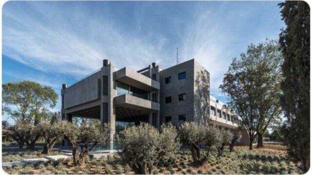 Golden Union-Lafarge Λυκόβρυσης