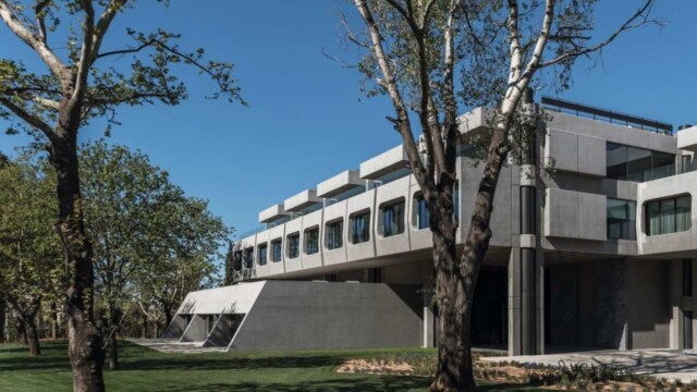 Golden Union-Lafarge Λυκόβρυσης